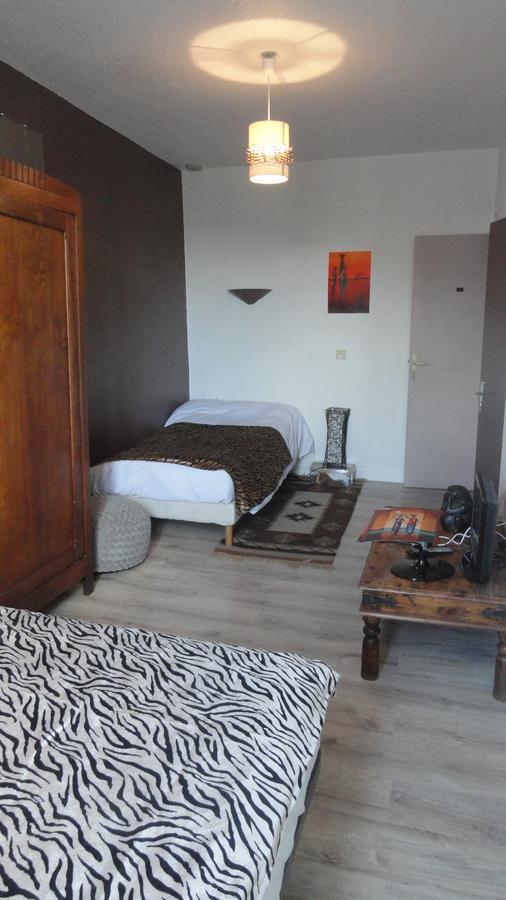 Le Quai 3 Hotel Chateaubriant Ngoại thất bức ảnh