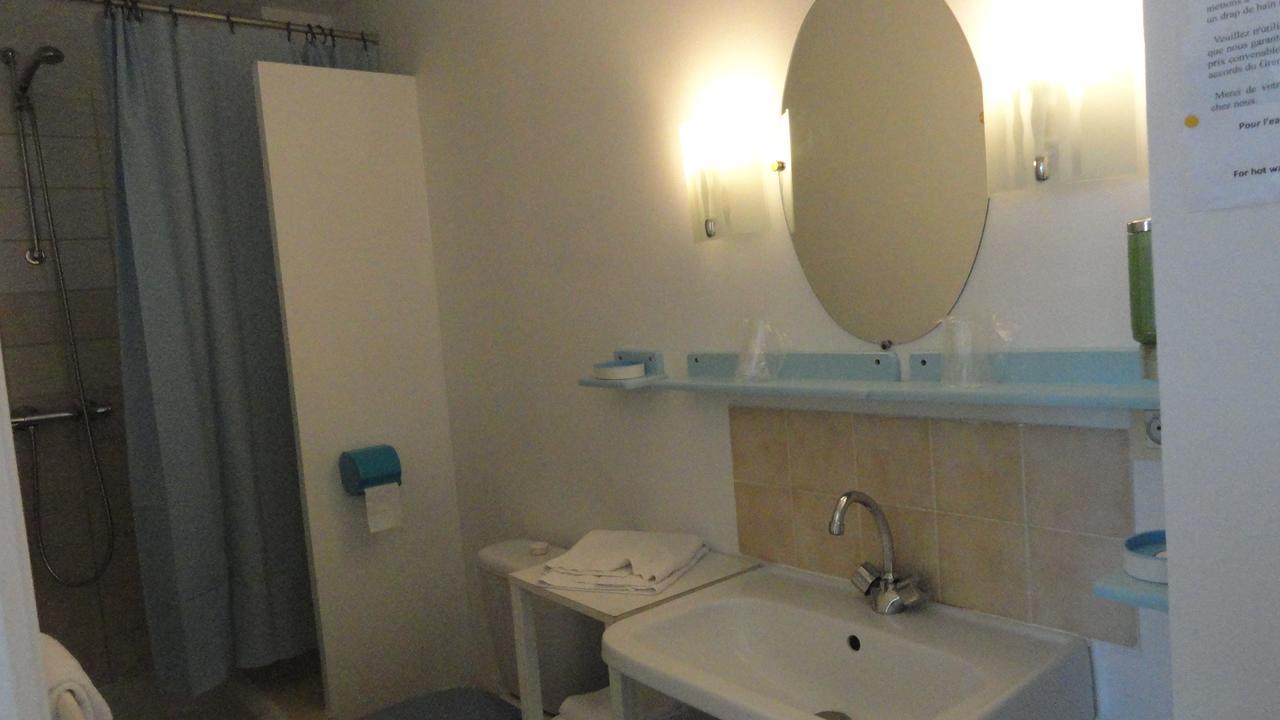 Le Quai 3 Hotel Chateaubriant Ngoại thất bức ảnh