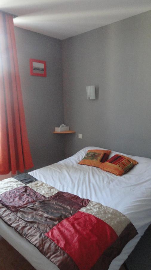 Le Quai 3 Hotel Chateaubriant Ngoại thất bức ảnh